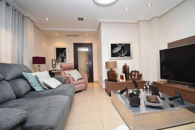Chalet de 4 habitaciones en Santa Pola en venta con piscina garaje - 469.000 € (Ref: 9938428)