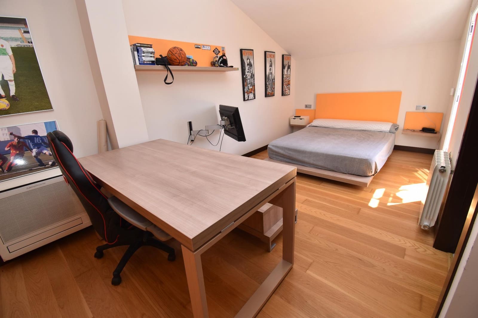 4 soveværelse Villa til salg i Santa Pola med swimmingpool garage - € 469.000 (Ref: 9938428)