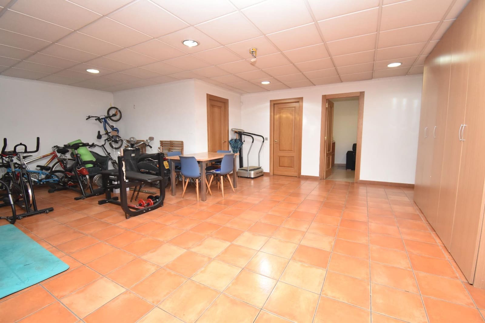 4 soveværelse Villa til salg i Santa Pola med swimmingpool garage - € 469.000 (Ref: 9938428)