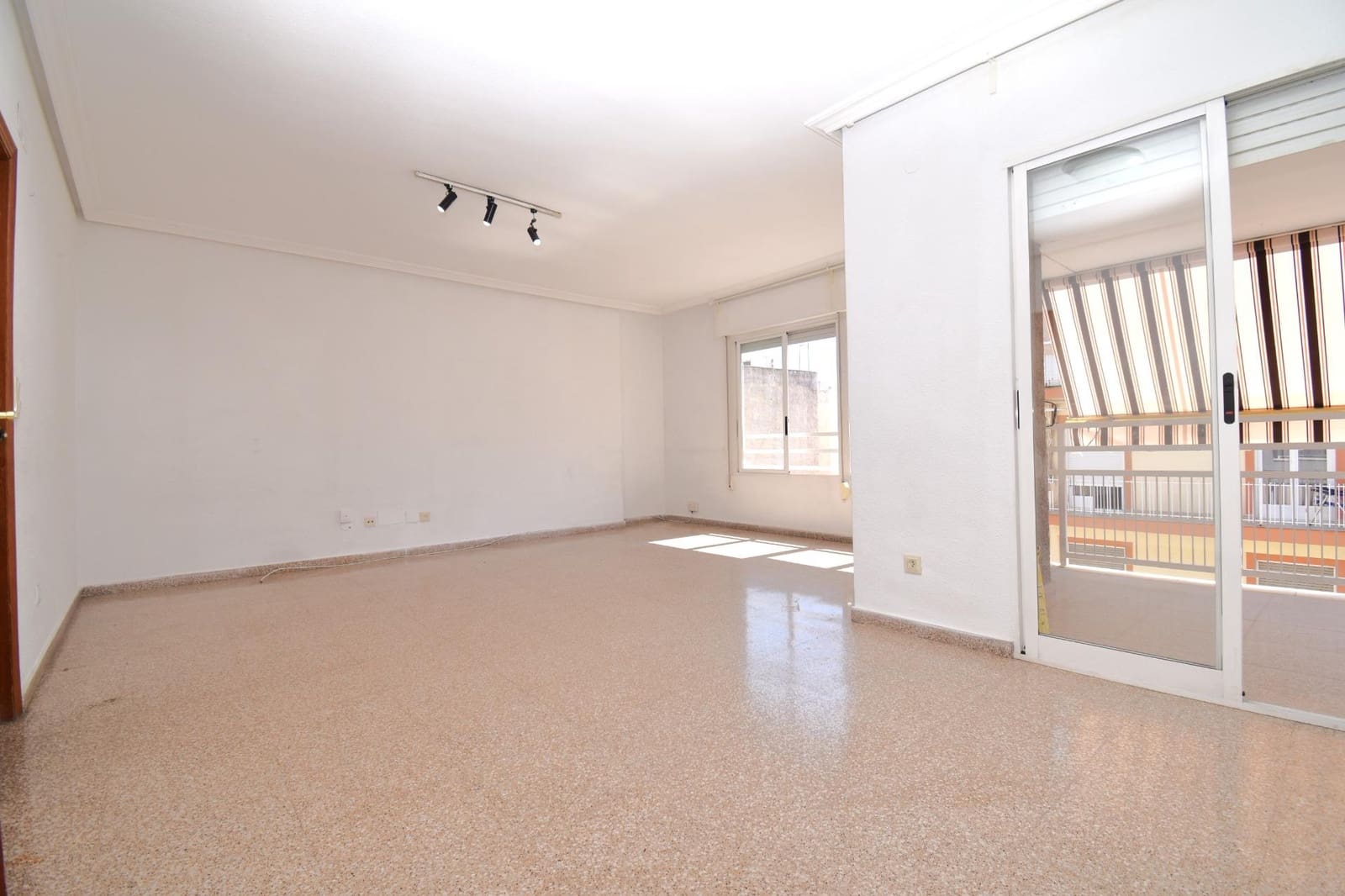 3 soveværelse Lejlighed til salg i Elche / Elx - € 164.900 (Ref: 9954419)