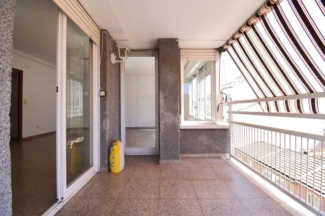 3 soveværelse Lejlighed til salg i Elche / Elx - € 164.900 (Ref: 9954419)