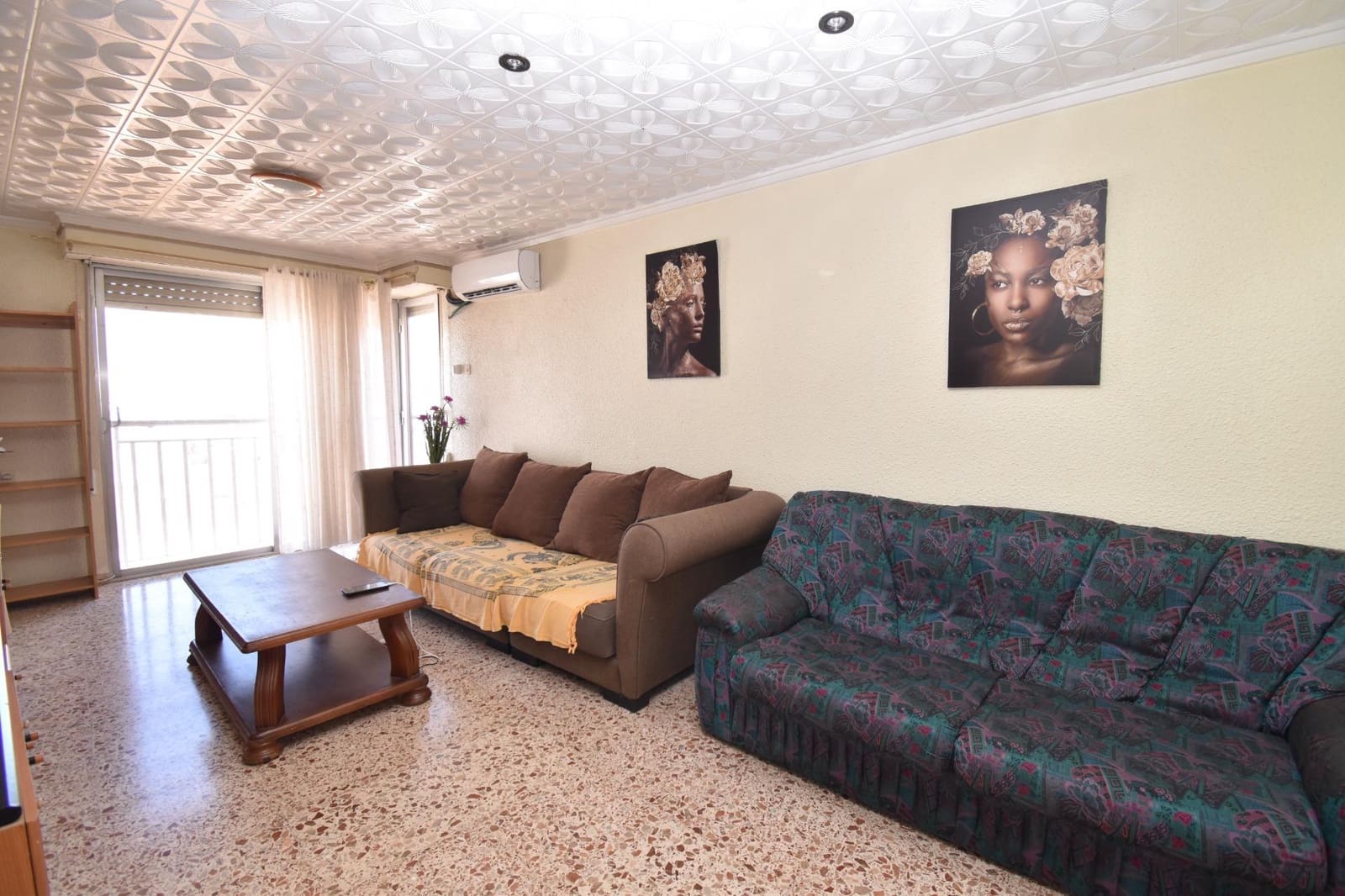 4 bedroom Flat for sale in Santa Pola - € 175,000 (Ref: 9958148)