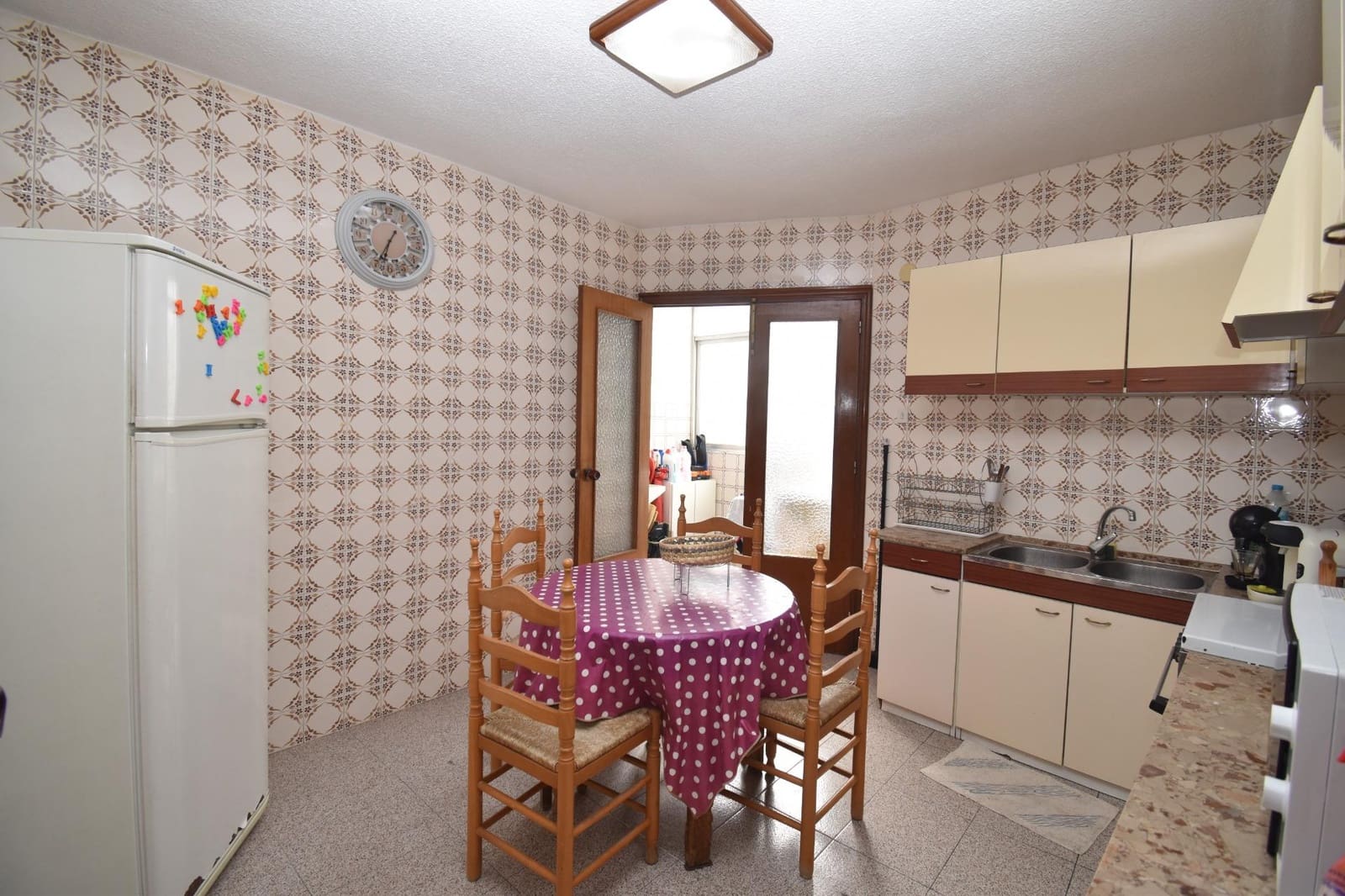 4 bedroom Flat for sale in Santa Pola - € 175,000 (Ref: 9958148)