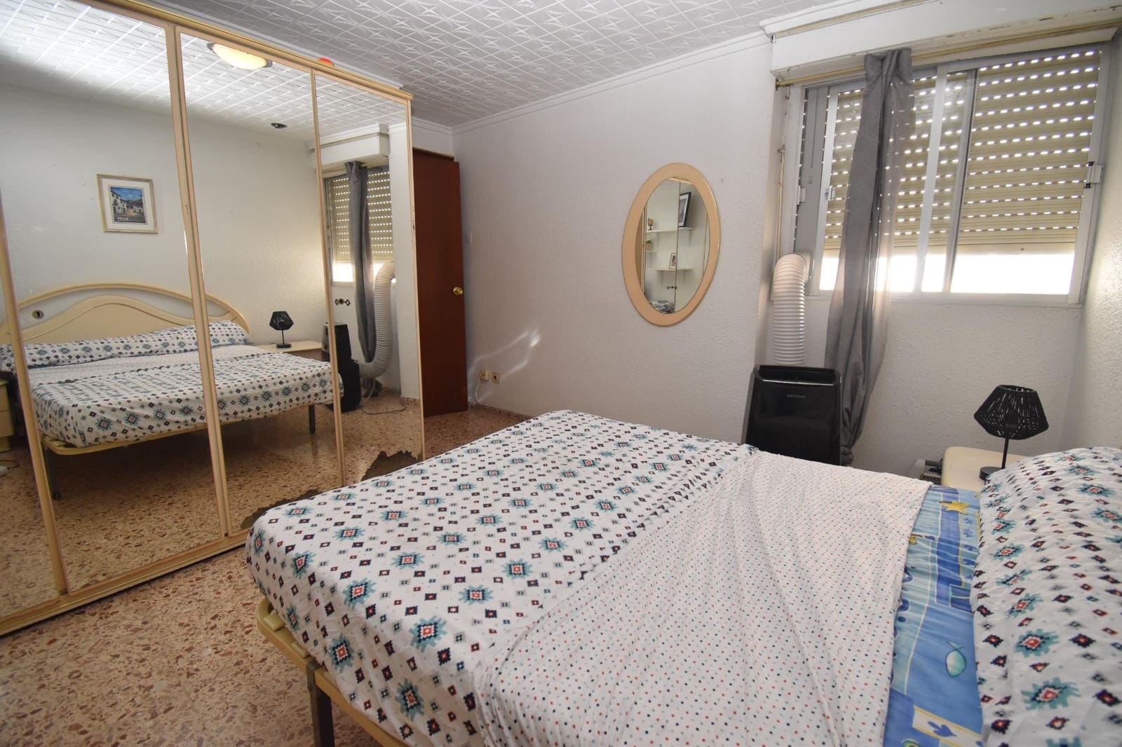 4 bedroom Flat for sale in Santa Pola - € 175,000 (Ref: 9958148)