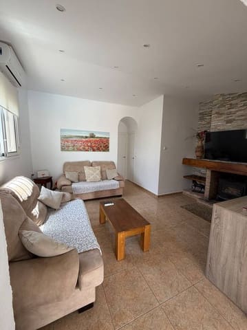 Chalet de 2 habitaciones en Cabo Roig, Orihuela en venta con piscina garaje - 315.000 € (Ref: 10001275)
