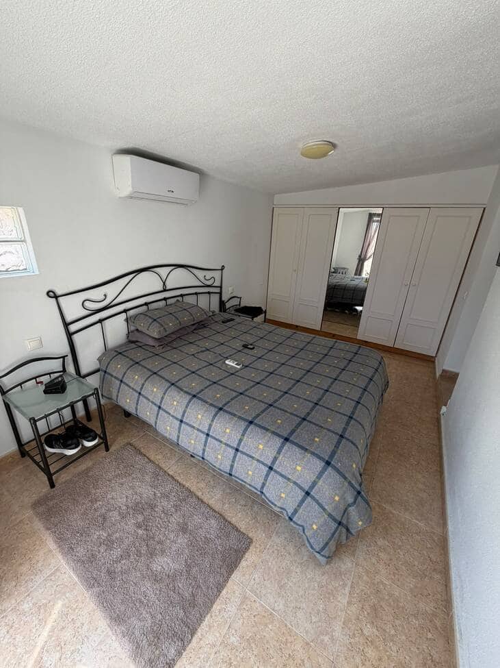 Chalet de 2 habitaciones en Cabo Roig en venta con piscina garaje - 315.000 € (Ref: 10001275)