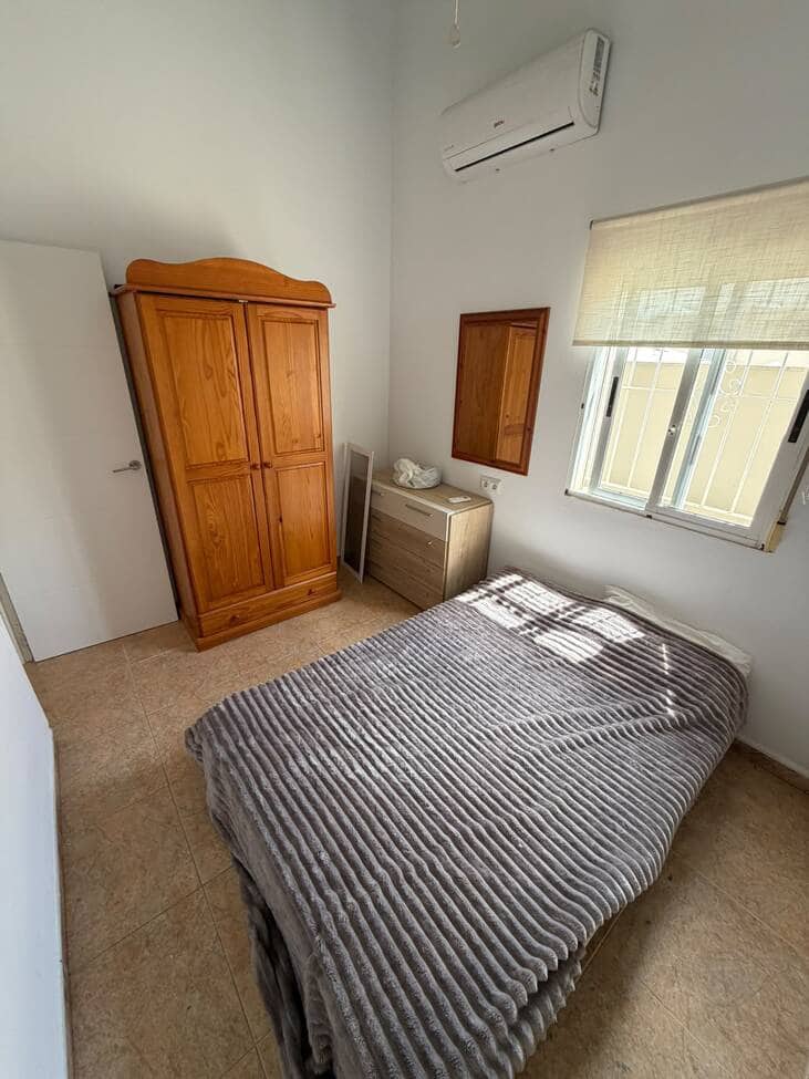 Chalet de 2 habitaciones en Cabo Roig en venta con piscina garaje - 315.000 € (Ref: 10001275)