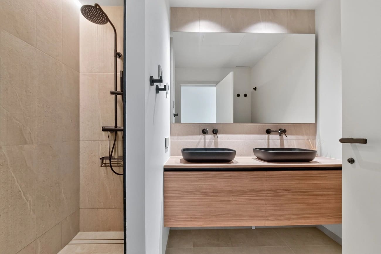 2 bedroom Apartment for sale in Dehesa de Campoamor with pool garage - € 449,000 (Ref: 10172925)
