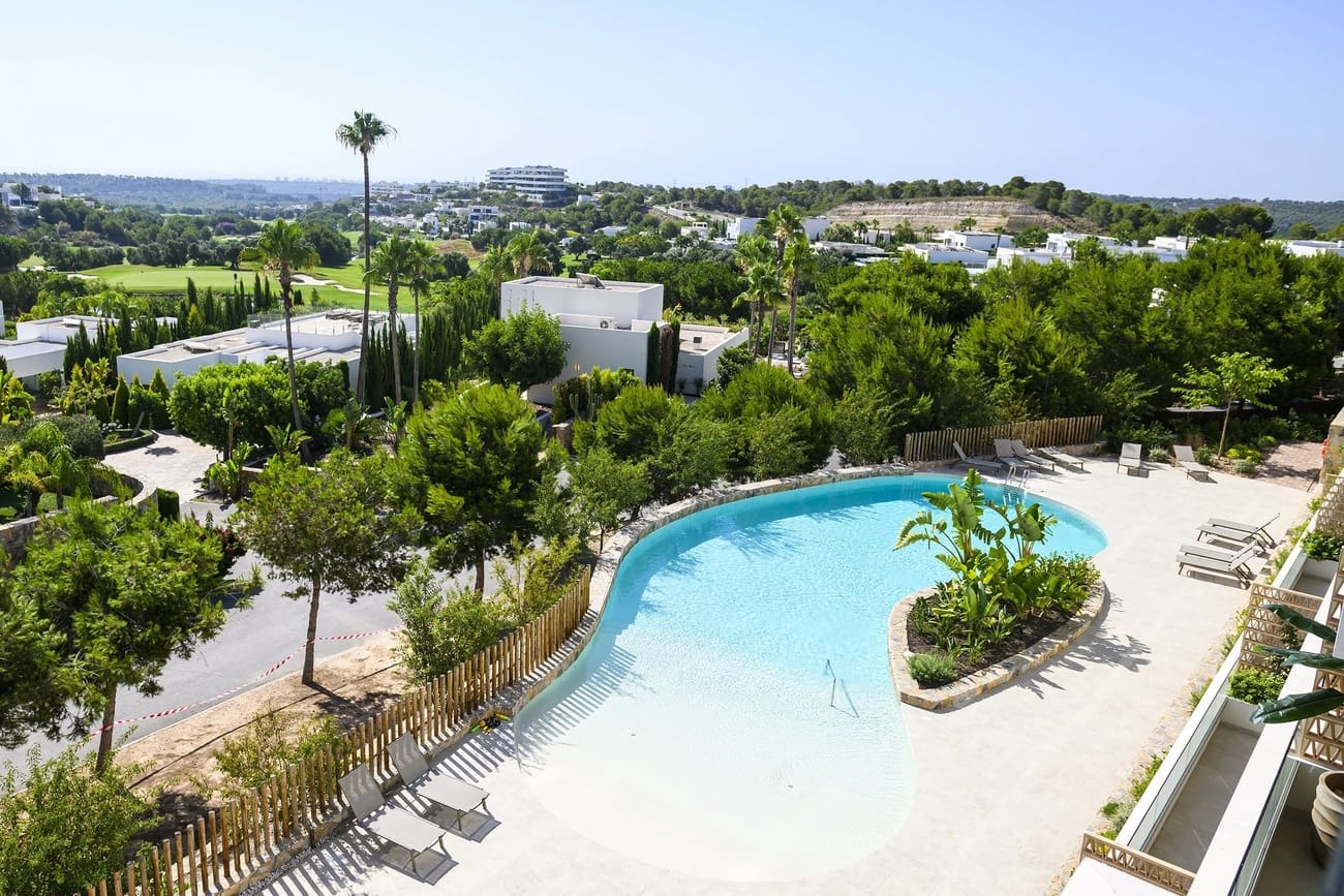 2 bedroom Apartment for sale in Dehesa de Campoamor with pool garage - € 449,000 (Ref: 10172925)