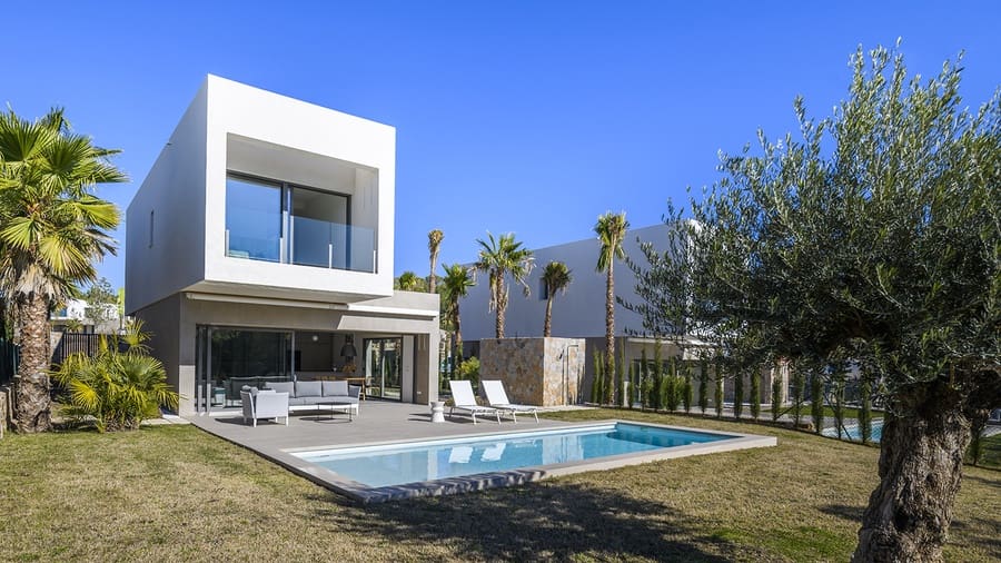 3 bedroom Villa for sale in Las Colinas Golf with pool garage - € 825,000 (Ref: 4493435)