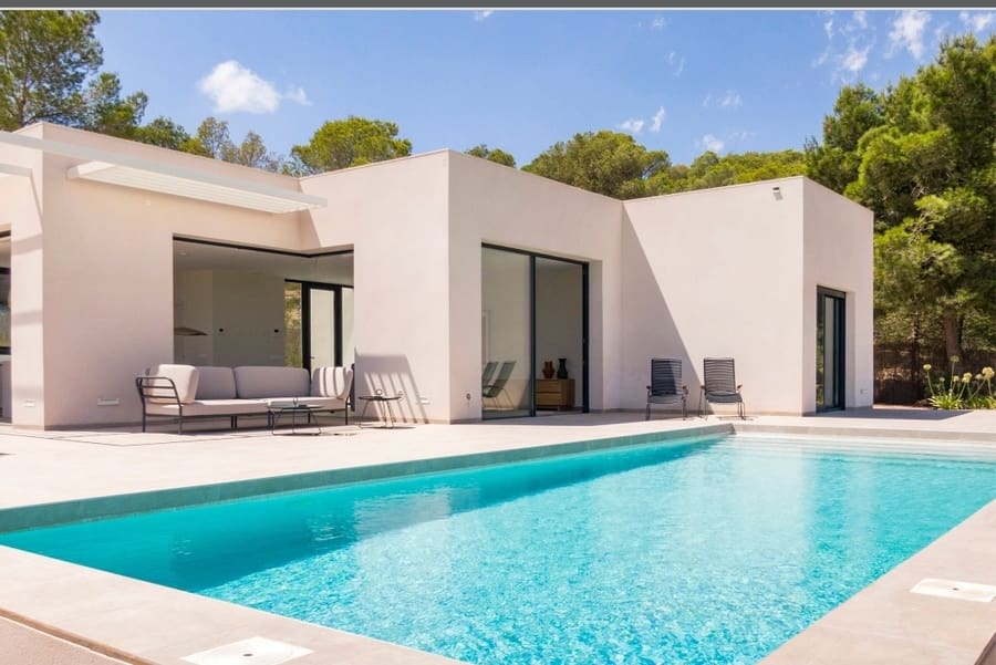 3 sovrum Villa till salu i Las Colinas Golf med pool garage - 1 100 000 € (Ref: 7975209)