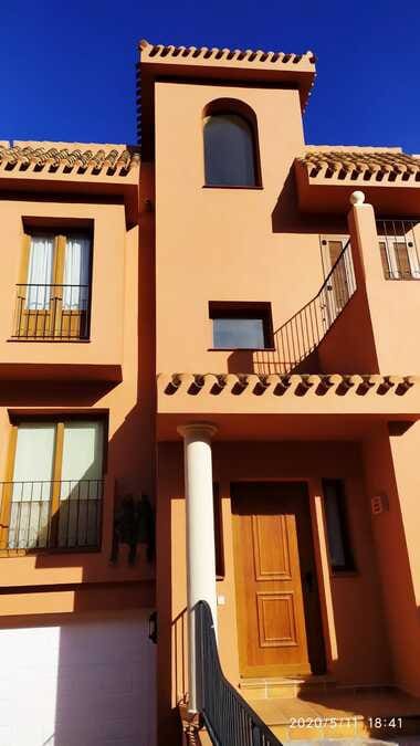 5 Zimmer Villa zu verkaufen in La Manga Club mit Pool Garage - 629.950 € (Ref: 7975847)