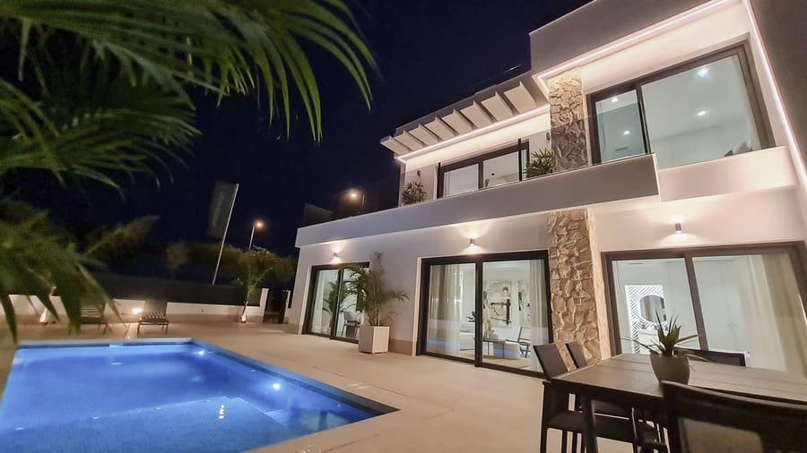 4 soveværelse Villa til salg i Torre-Pacheco med swimmingpool garage - € 764.000 (Ref: 7977516)