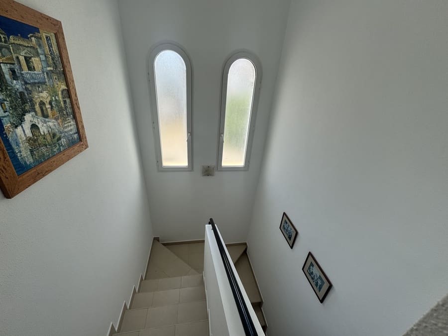 3 soveværelse Villa til salg i Roldan med swimmingpool garage - € 359.000 (Ref: 9010004)