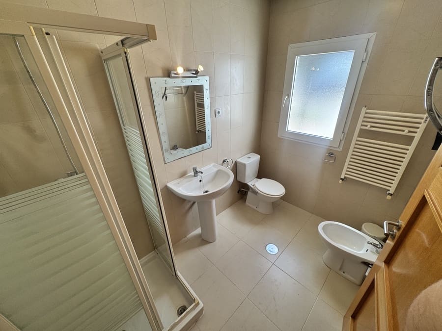 3 soveværelse Villa til salg i Roldan med swimmingpool garage - € 359.000 (Ref: 9010004)