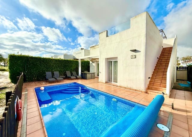 3 bedroom Villa for sale in Mar Menor Golf Resort, Torre-Pacheco with pool garage - € 349,950 (Ref: 9010017)