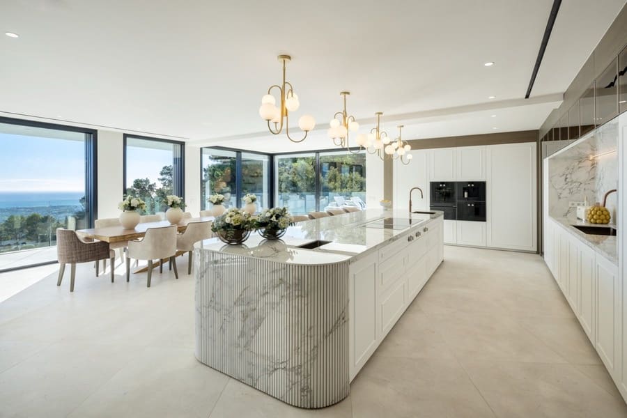 9 soveværelse Villa til salg i La Zagaleta med swimmingpool garage - € 30.000.000 (Ref: 9010025)