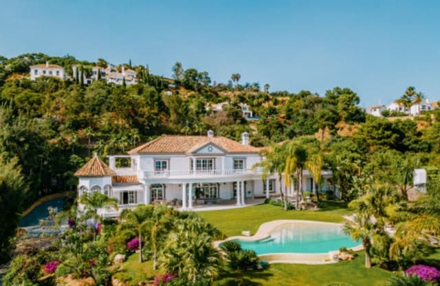 8 soverom Villa til salgs i La Zagaleta, Benahavís med svømmebasseng garasje - € 10 900 000 (Ref: 9010122)