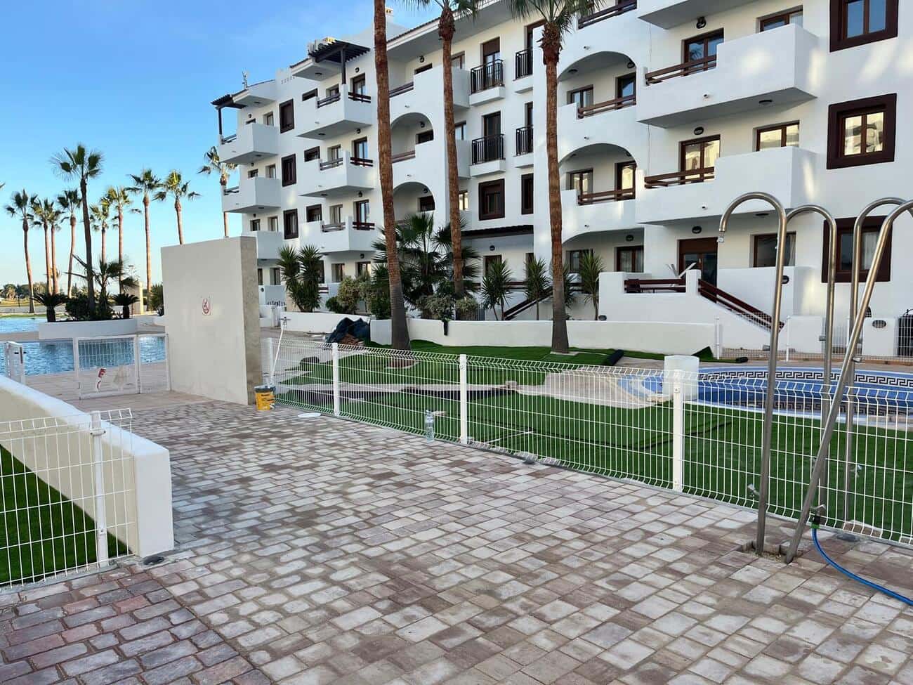 1 soverom Leilighet til salgs i Los Alcazares med svømmebasseng garasje - € 101 600 (Ref: 9084315)