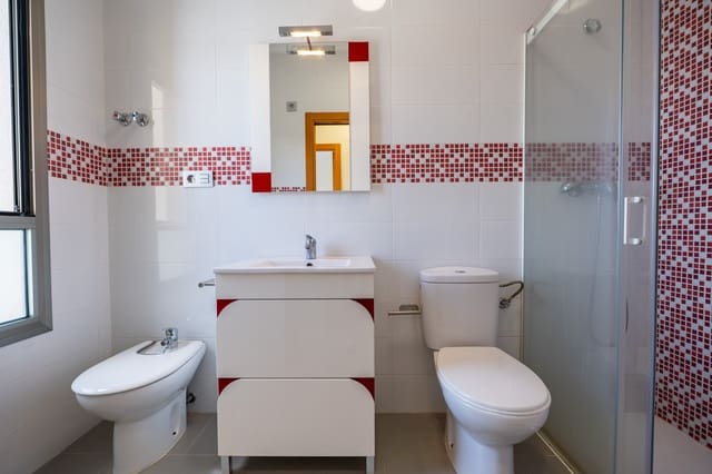 3 soveværelse Semi-Rækkehus til salg i Bigastro med swimmingpool - € 329.900 (Ref: 9087553)
