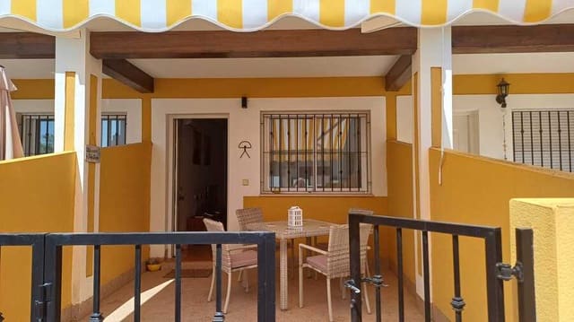 2 bedroom Townhouse for sale in Dolores De Pacheco, Torre-Pacheco with pool - € 135,000 (Ref: 9110095)