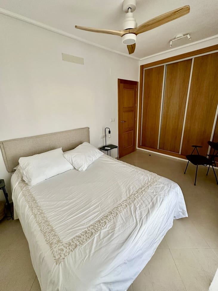 2 soveværelse Penthouse til salg i Roldan med swimmingpool - € 145.000 (Ref: 9210599)