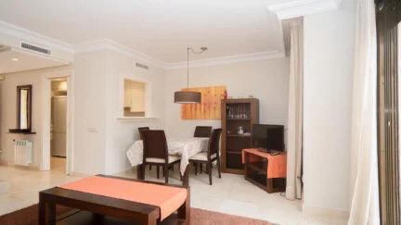 2 soveværelse Byhus til salg i Roda med swimmingpool - € 205.000 (Ref: 9210698)