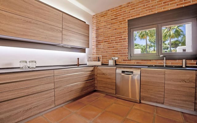 3 slaapkamer Villa te koop in La Cala Golf, Mijas met garage - € 1.195.000 (Ref: 9210720)