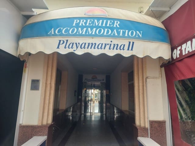 1 sypialnia Apartament na sprzedaż w La Zenia, Orihuela z basenem garażem - 169 000 € (Ref: 9210749)