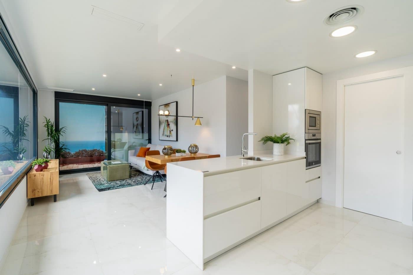 2 Zimmer Apartment zu verkaufen in Benidorm mit Pool - 690.000 € (Ref: 9210893)