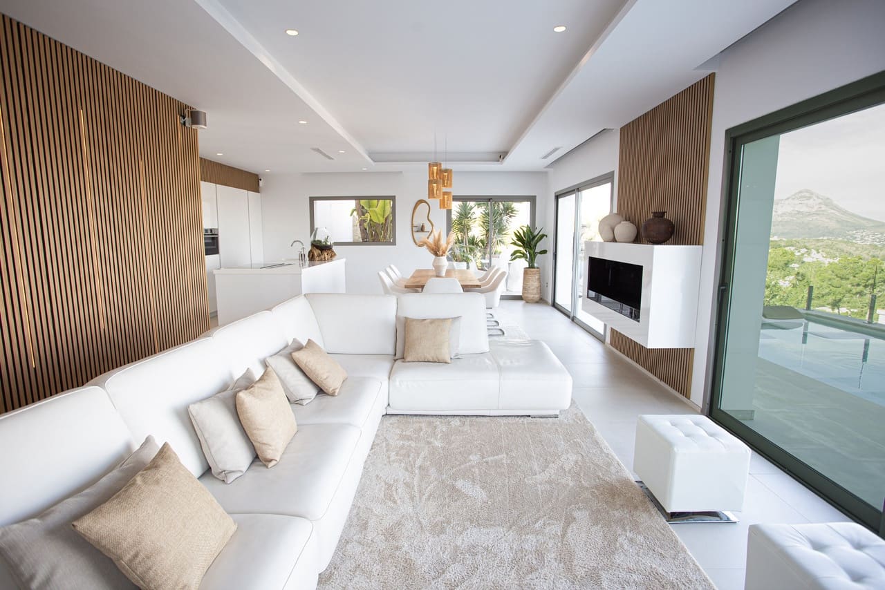 4 bedroom Villa for sale in Javea / Xabia with pool - € 1,875,000 (Ref: 9210909)