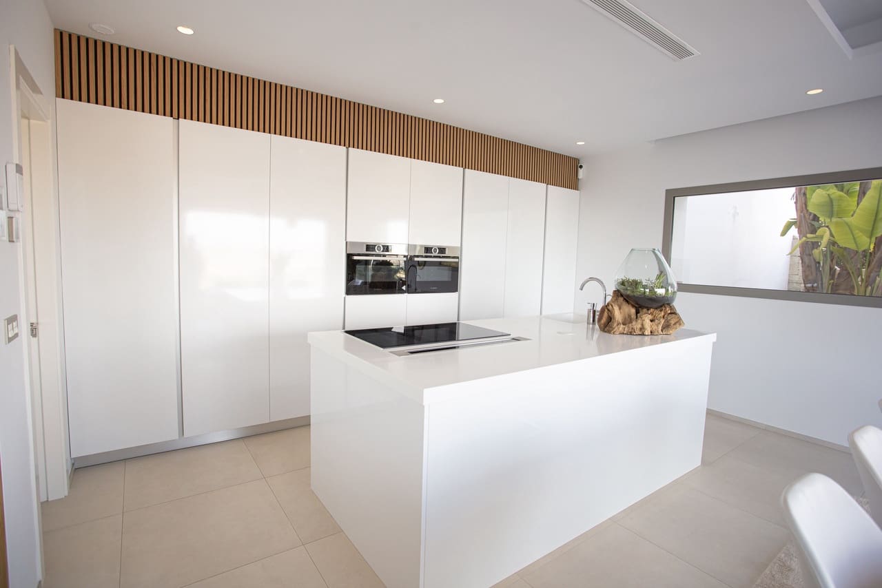 4 bedroom Villa for sale in Javea / Xabia with pool - € 1,875,000 (Ref: 9210909)