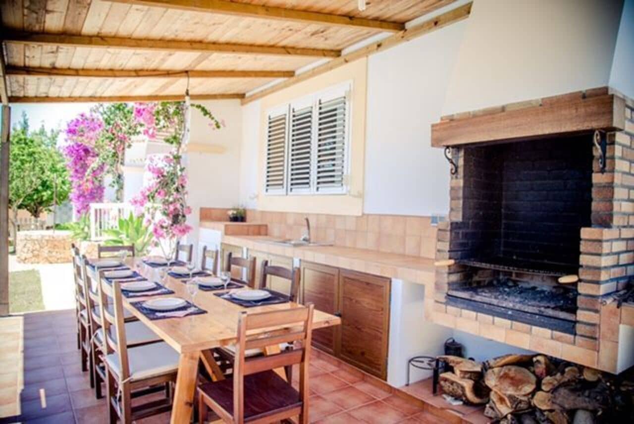 3 makuuhuone Huvila myytävänä paikassa Ibiza kaupunki mukana uima-altaan - 1 800 000 € (Ref: 9211003)