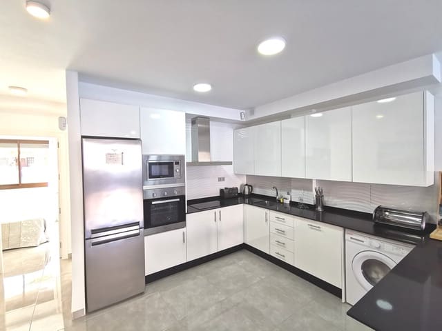 3 makuuhuone Huoneisto myytävänä paikassa Centro, Los Alcázares mukana uima-altaan - 284 995 € (Ref: 9238825)