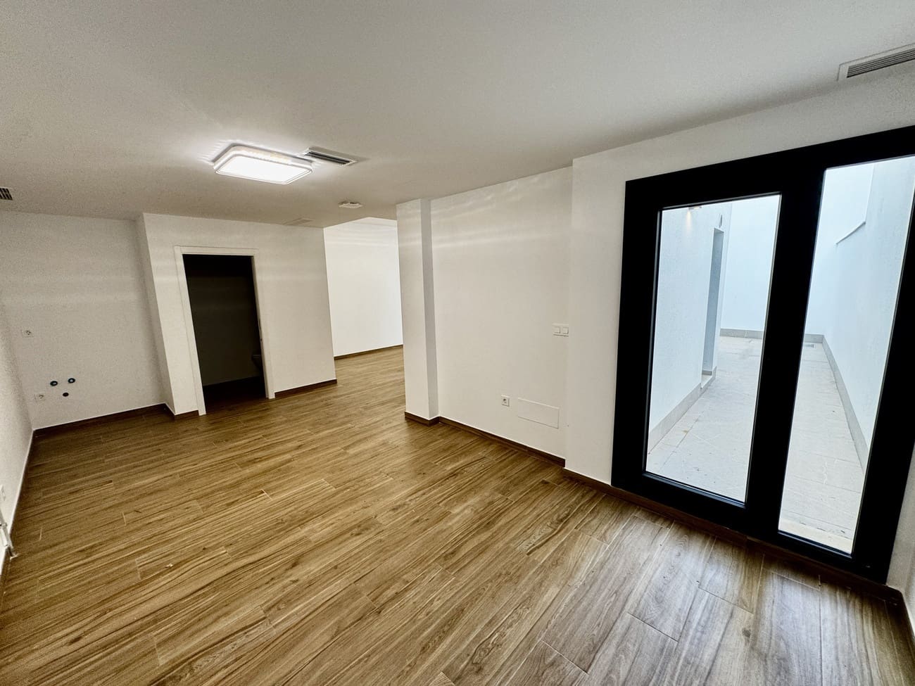 3 bedroom Villa for sale in Torre-Pacheco with pool - € 849,950 (Ref: 9242505)