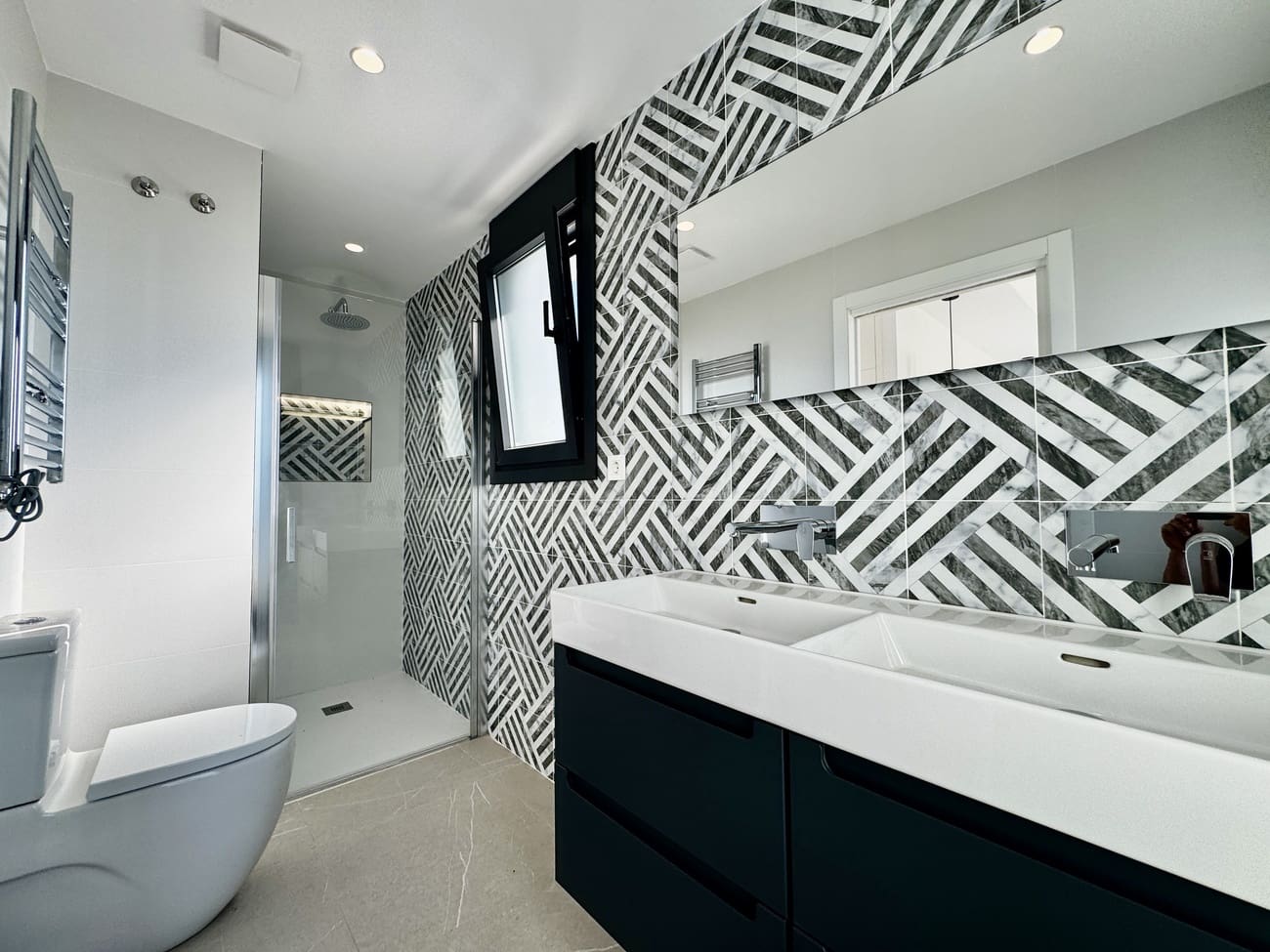 3 bedroom Villa for sale in Torre-Pacheco with pool - € 849,950 (Ref: 9242505)