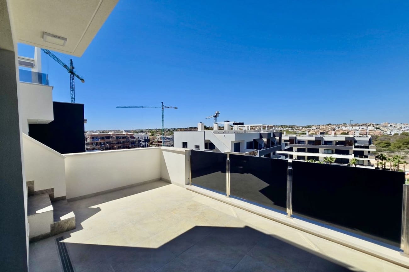 2 sypialnia Penthouse na sprzedaż w Los Altos z basenem - 350 000 € (Ref: 9378376)