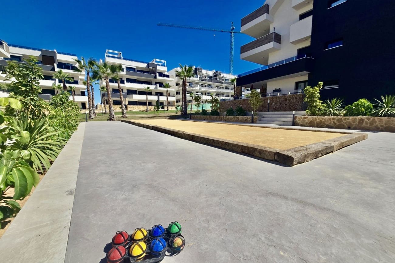 2 sypialnia Penthouse na sprzedaż w Los Altos z basenem - 350 000 € (Ref: 9378376)