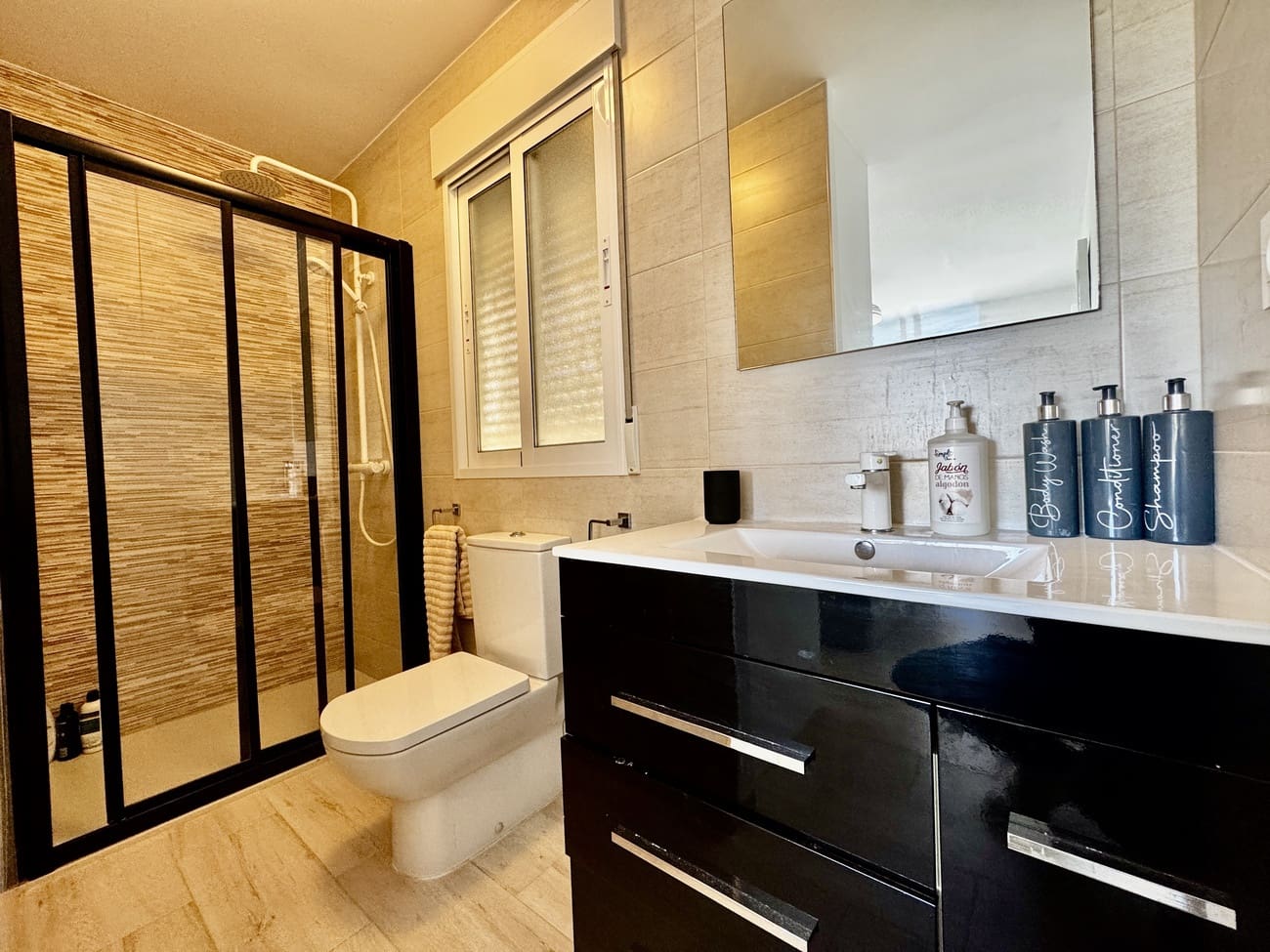 3 bedroom Villa for sale in Banos y Mendigo with pool - € 385,000 (Ref: 9398061)