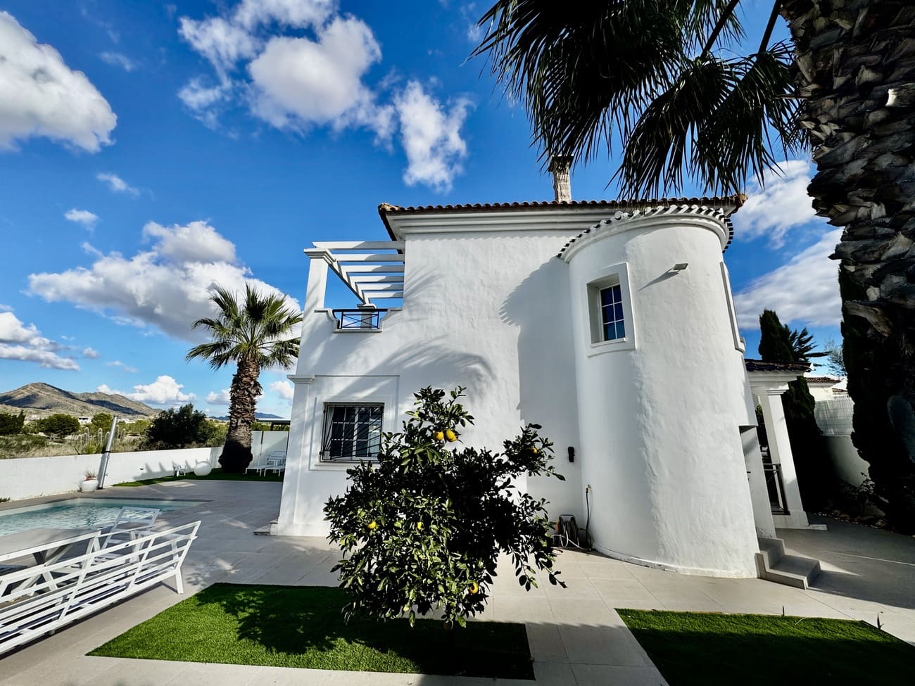 3 bedroom Villa for sale in Banos y Mendigo with pool - € 385,000 (Ref: 9398061)