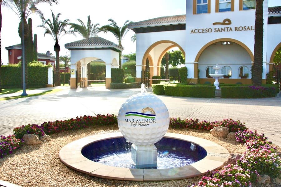 2 sypialnia Apartament na sprzedaż w Mar Menor Golf Resort z basenem garażem - 269 950 € (Ref: 9414929)