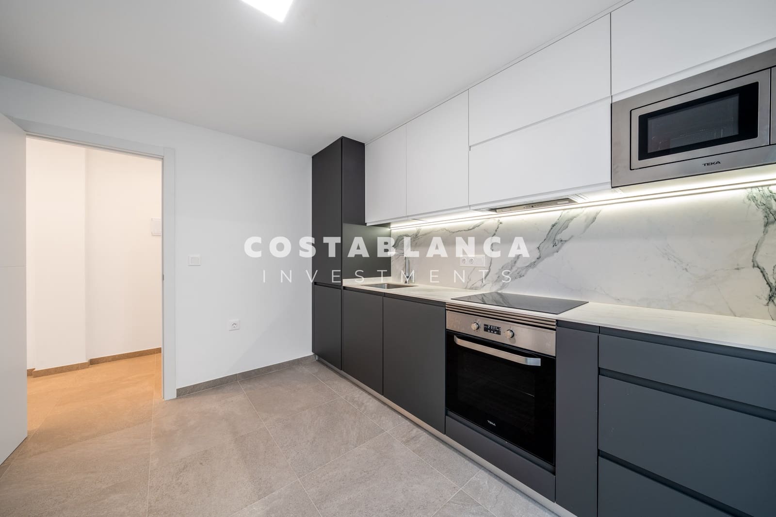 3 bedroom Apartment for sale in Altea - € 350,000 (Ref: 9496570)