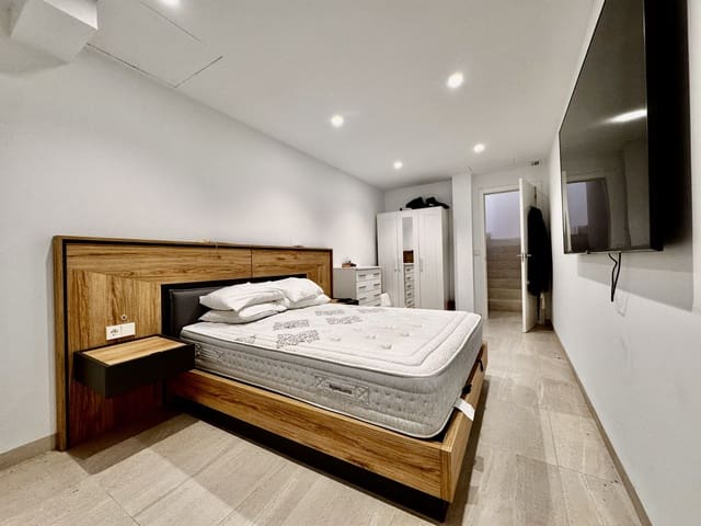 4 chambre Villa/Maison à vendre à Torre-Pacheco avec piscine - 510 000 € (Ref: 9542635)