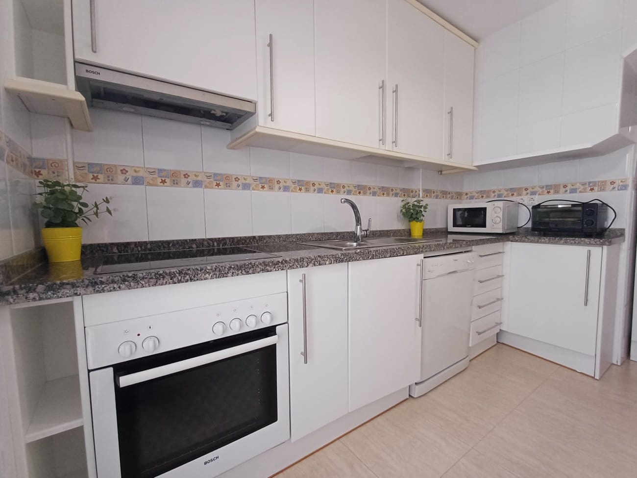 2 soveværelse Byhus til salg i Dolores De Pacheco med swimmingpool garage - € 155.000 (Ref: 9559815)