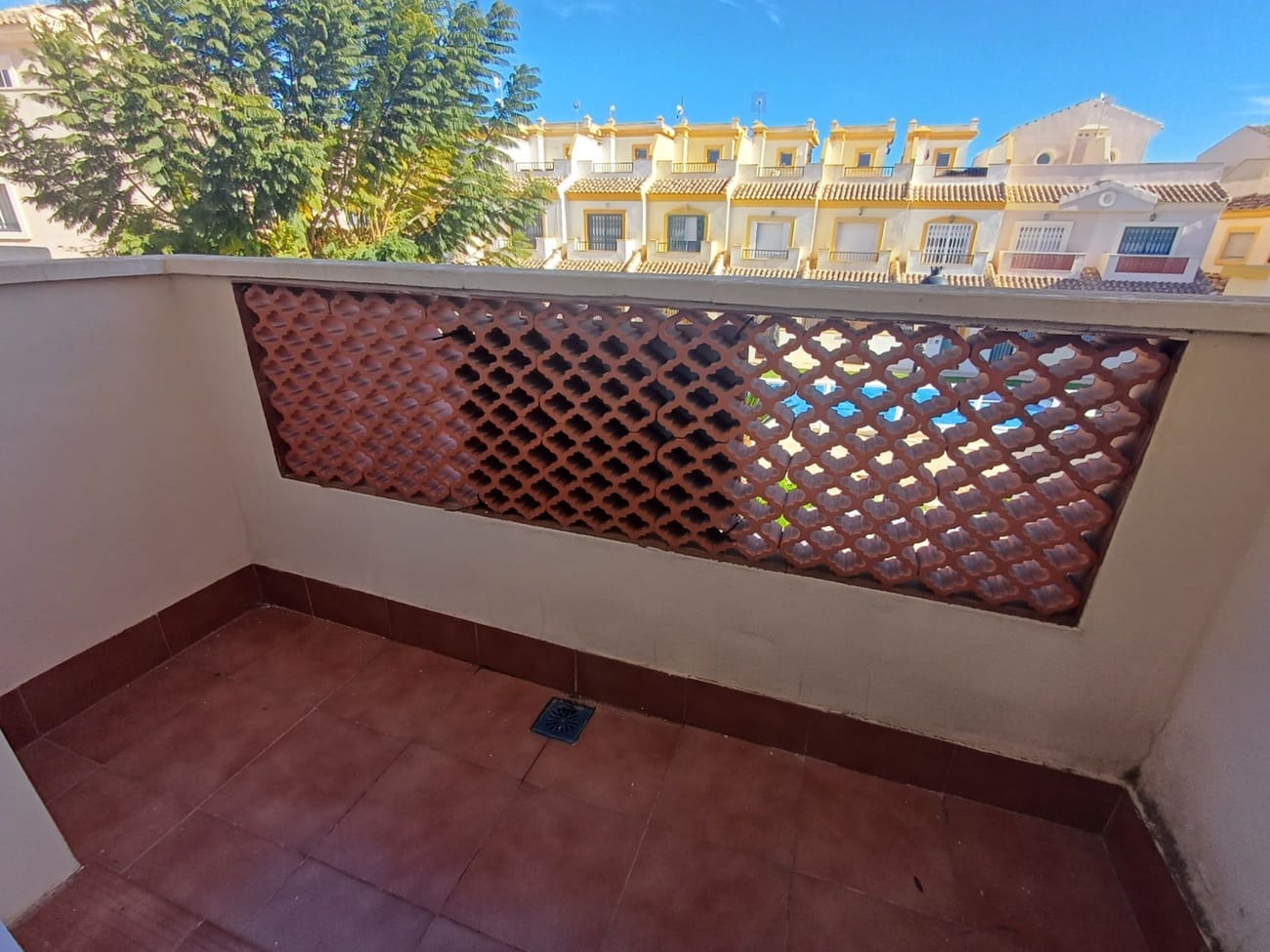 2 soveværelse Byhus til salg i Dolores De Pacheco med swimmingpool garage - € 155.000 (Ref: 9559815)