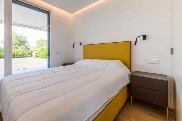 3 slaapkamer Appartement te koop in Dehesa de Campoamor, Orihuela met zwembad - € 965.000 (Ref: 9646367)