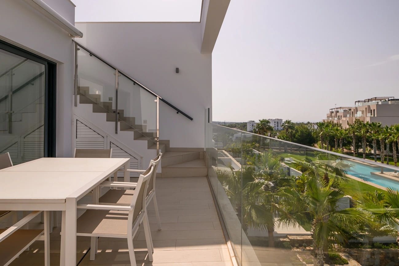 2 soveværelse Lejlighed til salg i Las Colinas Golf med swimmingpool - € 395.000 (Ref: 9646368)