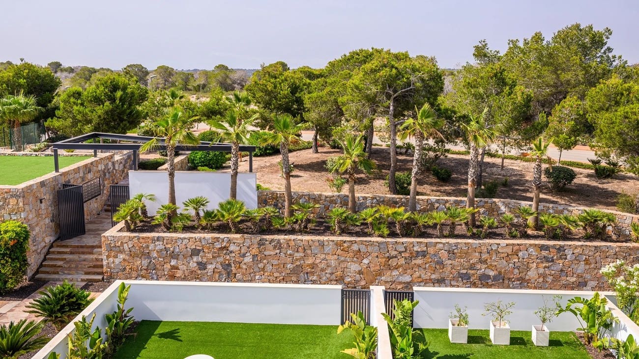 2 soveværelse Lejlighed til salg i Las Colinas Golf med swimmingpool - € 395.000 (Ref: 9646368)