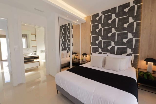 3 soveværelse Villa til salg i Centro, Los Alcázares med swimmingpool - € 539.000 (Ref: 9737191)