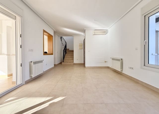 3 camera da letto Villa in vendita in Mar Menor Golf Resort, Torre-Pacheco con piscina - 399.950 € (Rif: 9793600)